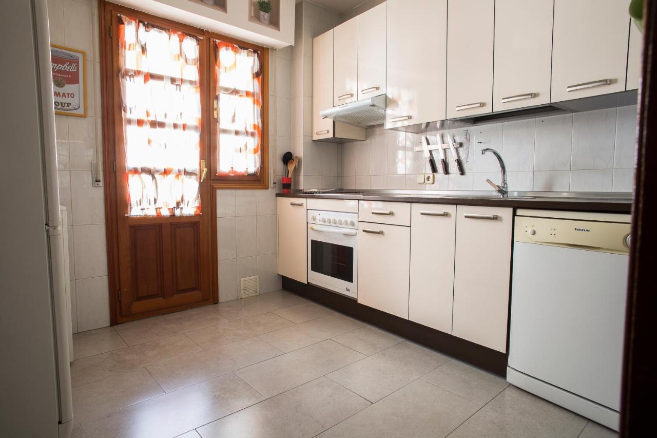 Apartamento VUT Plaza de la Fruta Ávila Exterior foto